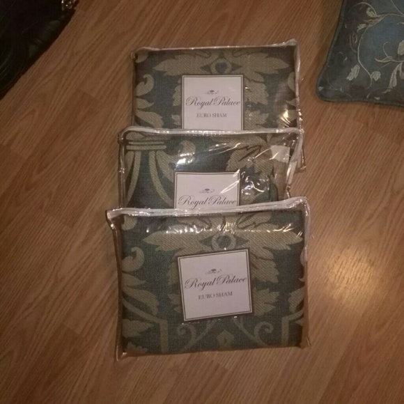 14 pieces Comforter set - Picture 4 of 5